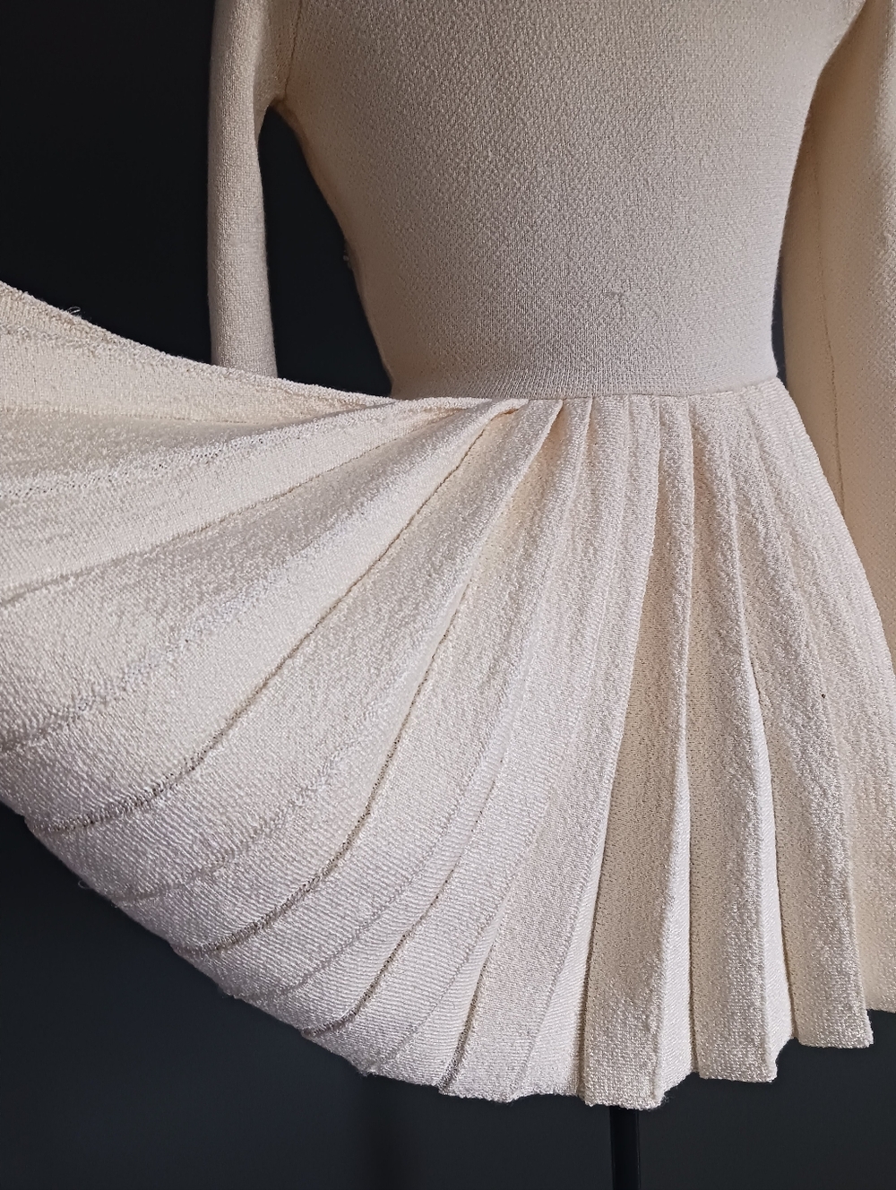 Self -Portreit Cream  Mini Dress SIze M - Picture 6 of 11